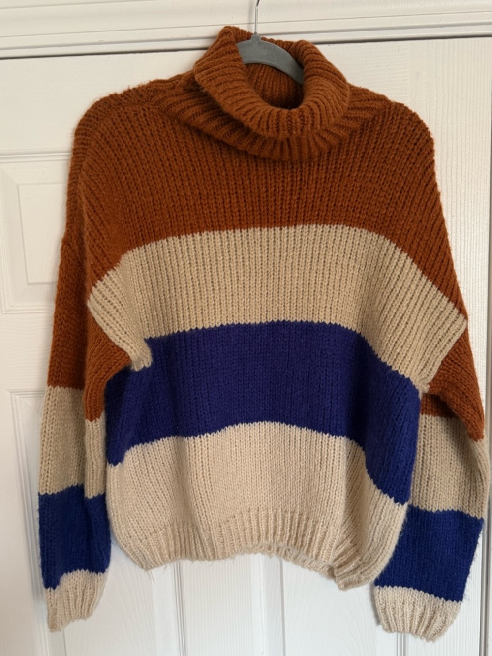 Cozy Cowl-Neck Colorblock Sweater in Rust, Cream & Blue